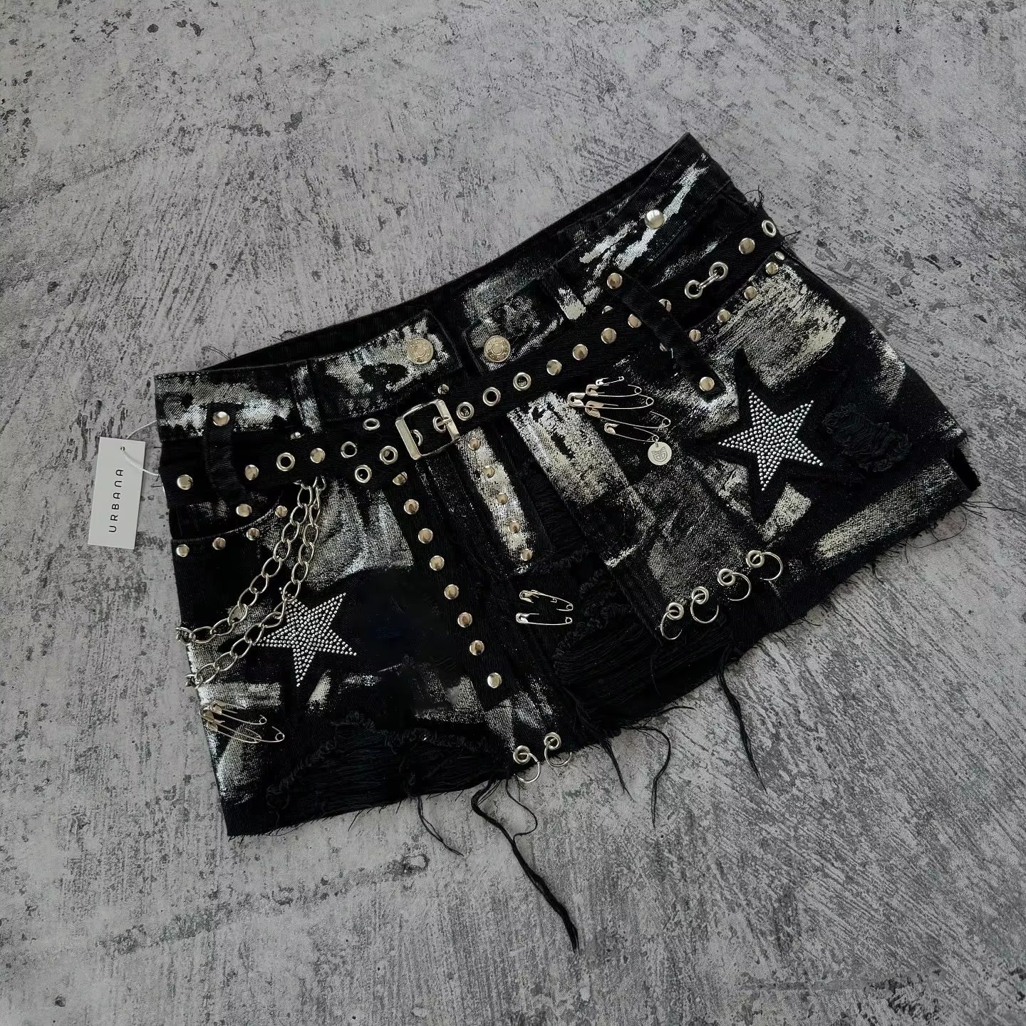 Y2K Harajuku Gothic Hip Hop Women Shorts Retro Washed Water Diamond Glitter Loose High Waist Slimming Denim Short Skirt